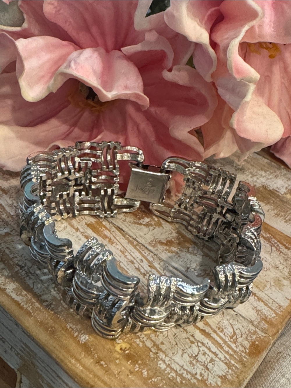 VTG Chunky Silver Link Bracelet - Textured Statement Jewelry